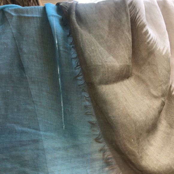 NWT Beautiful fashion scarf multicolored - Picture 4 of 9